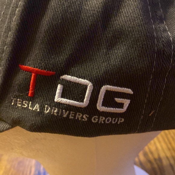 Tesla Hat. NWOT - Picture 3 of 9